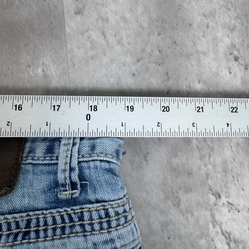 BKE Tyler Mens Jeans Size 38S Straight Leg Stretch Denim Actual 38x28 Distressed
